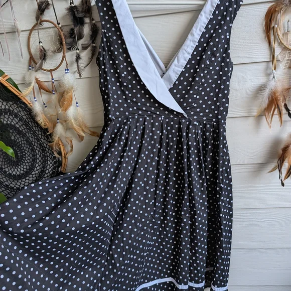 Hell Bunny Navy Polka Dot Midi Dress - Picture 6 of 7